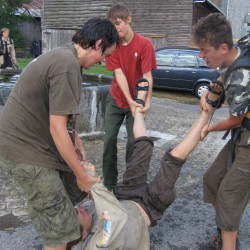 fotos kamp 2009-2010 jong-givers 516 - Scouts en Gidsen Zaventem 